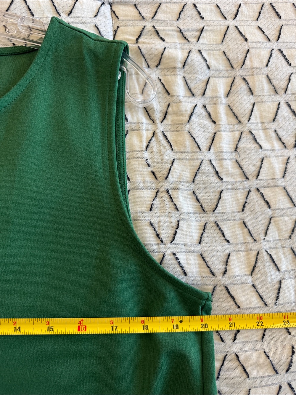 Ann Taylor Kelly Green Side Zip Knit Shell Tank Top - Picture 6 of 7